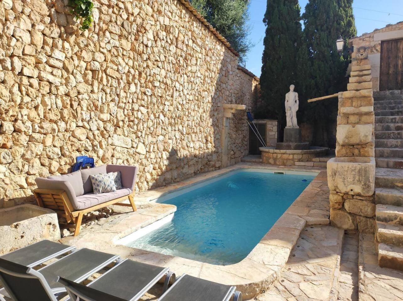 Casa Historica Con Piscina Sauna Y Jacuzzi