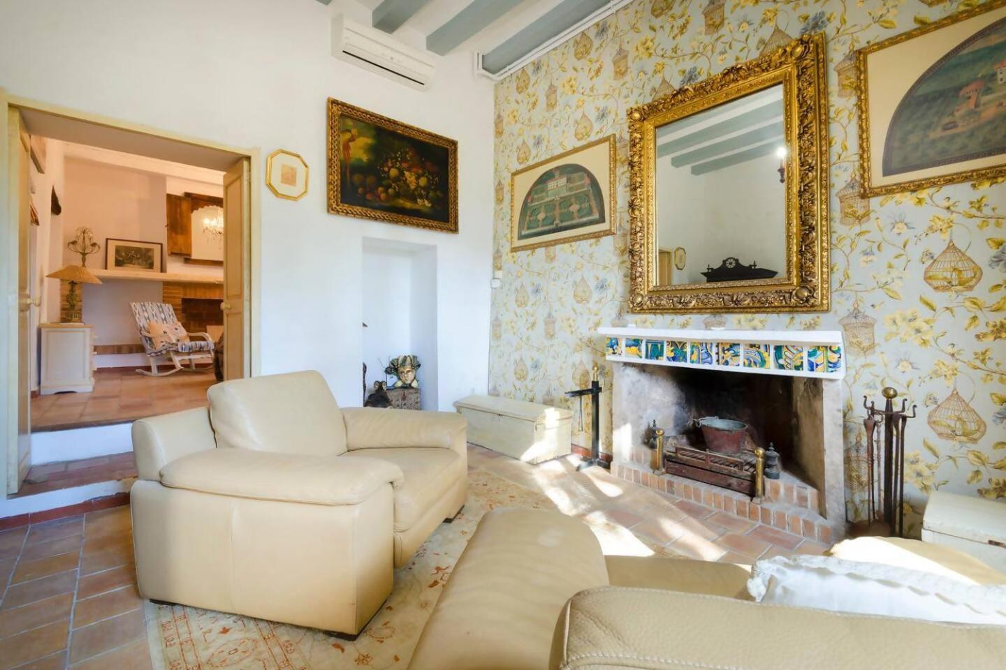 Casa Historica Con Piscina Sauna Y Jacuzzi * Lloseta